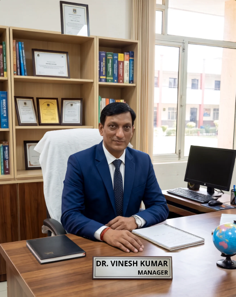 Dr. Vinesh Kumar